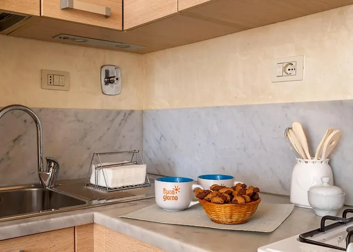 Iflat Bright & Comfortable Navona Apartment