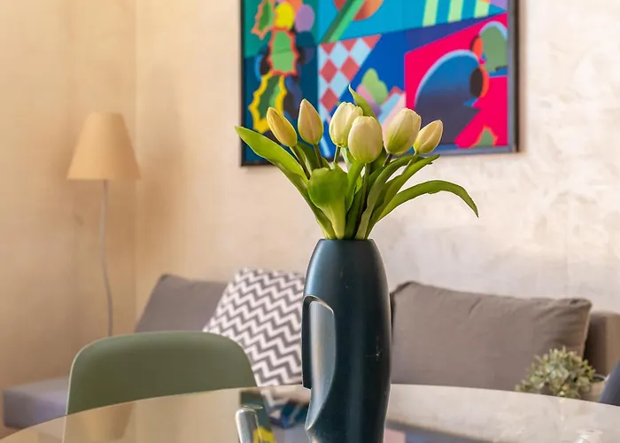 Apartment Iflat Bright & Comfortable Navona